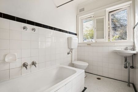 20/81 Roslyn Gardens, Elizabeth Bay NSW 2011 - Apartment For Rent | Domain - Photo 4