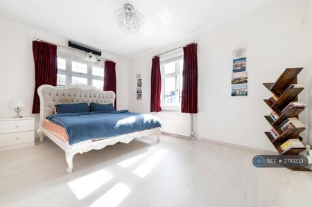 4 bedroom bungalow to rent - Photo 5