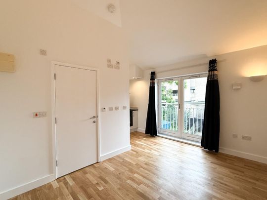 Union Road, Cambridge - Photo 1