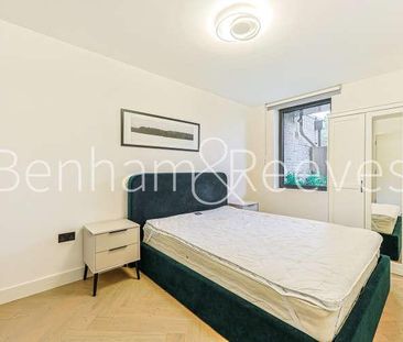 Durnsford House, Durnsford Road, SW19 - Photo 1