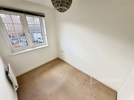 5 bedroom house to rent Viscount Gardens, Eastleigh, SO50 - Photo 3