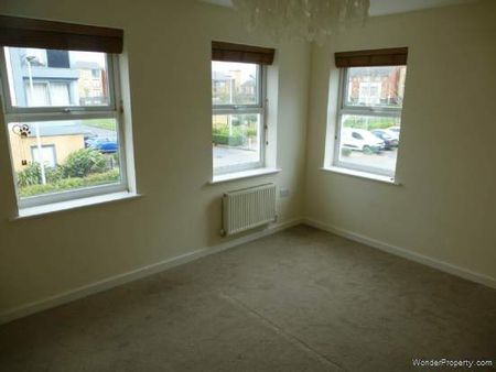 3 bedroom property to rent in Reading - Photo 4