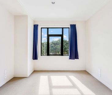 Don't miss out! - Photo 2