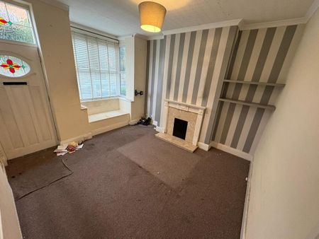 2 bedroom property to rent - Photo 3