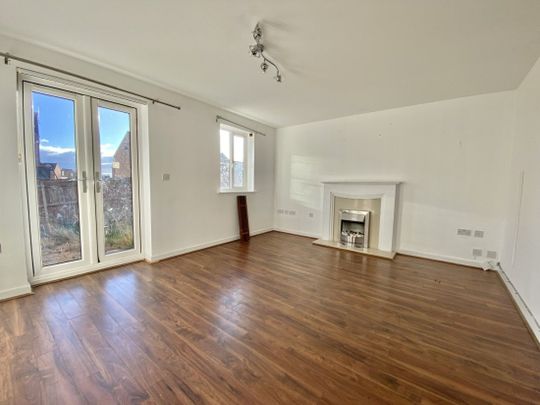 Hampton Hargate - Photo 1