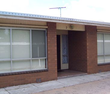 3/10 Portarlington Road, Newcomb, Vic 3219 - Photo 2