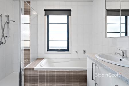 1/1163 Nepean Hwy, Highett VIC 3190 - House For Rent | Domain - Photo 2