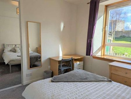 Urquhart Road, City Centre, Aberdeen, AB24 - Photo 2