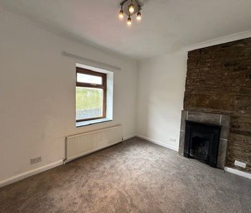 Halifax Road, Briercliffe - Photo 4