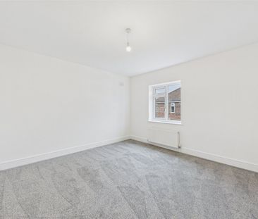 Ash Grove, Armthorpe, Doncaster, South Yorkshire, DN3 - Photo 3