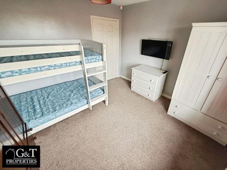 4 bedroom detached house to rent - Photo 5