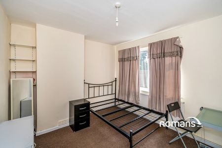 4 bedroom house to rent - Photo 3