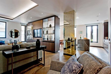 Golden Square, W1F, London - Photo 3