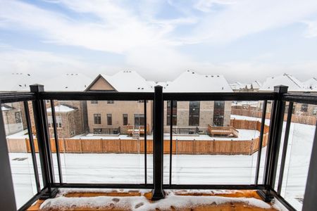 For Lease - 3195 Sixth Line, Oakville, Ontario - Photo 4