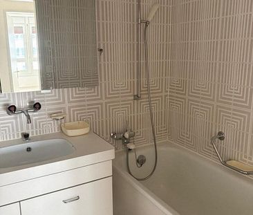 Charmante 3.5-Wohnung im 17. OG- Balkon mit Weitsicht Richtung Basel - Photo 6