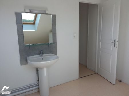 SAINT GERMER DE FLY, 54 route Nationale 31,appartement comprenant deux chambres et parking - Photo 4