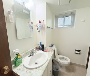 For Lease - 6 Thorn Lane Unit# BSMT RM 4, Toronto, Ontario - Photo 6