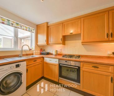 3 bedroom semi-detached house to rent - Photo 5