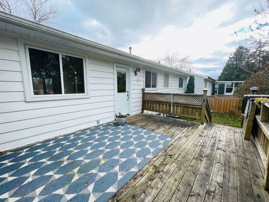 For Lease - 2249 Wyandotte Drive, Oakville, Ontario - Photo 1