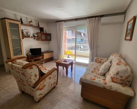 RENT SPACIOUS 3-BEDROOM APARTMENT WITH VIEWS OF SANTA POLA HARBOUR - Photo 5