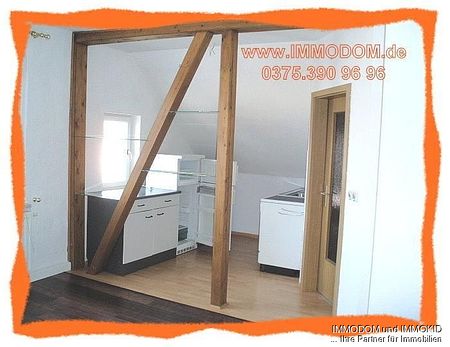 2-Zimmer-Dachwohnung in Friedrichsgrün mit Einbauküche und LAMINAT! - Photo 2