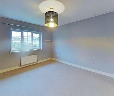 4 bedroom detached house to rent - Photo 6