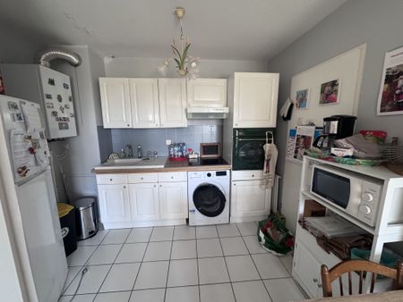 Location Appartement 2 pièces 48m² GAILLON 27600 - Photo 5