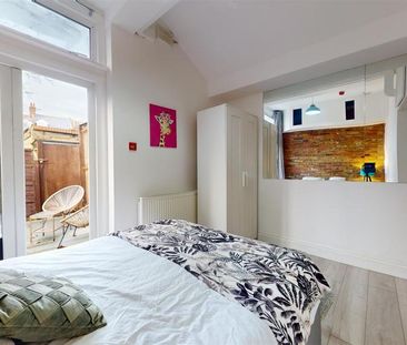 2 bedroom flat to rent - Photo 4