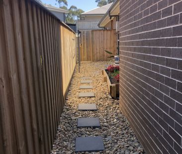 1 Bedder Studio Flat *****ALL BILLS INCLUDED ****** - Photo 6