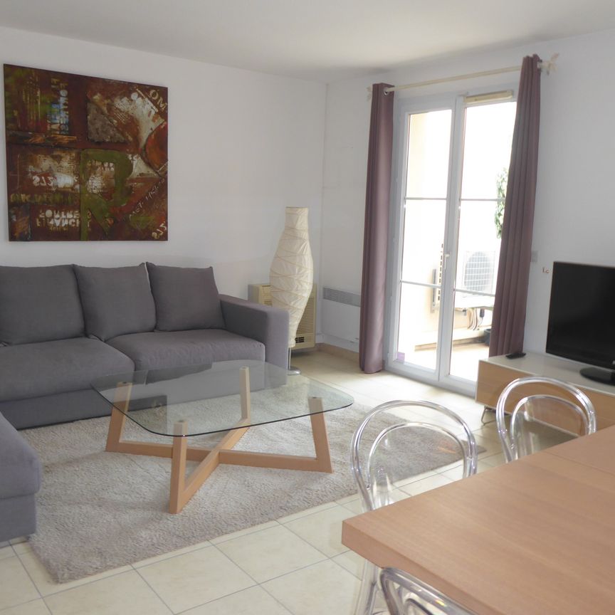 Location Maison 4 pièces 96m² ST CLEMENT DE RIVIERE 34980 - Photo 1