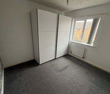 Lindale Close - Photo 5