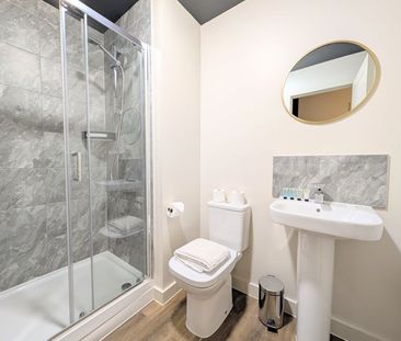 To Let – Coronation Walk, Southport Town Centre – One Bedroom Apart... - Photo 3