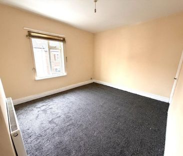 2 bedroom House To Let - Photo 2
