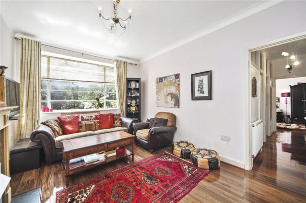 Grosvenor Court, London, NW6, London - Photo 1