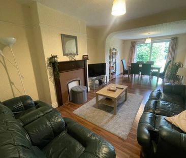 3 bedroom semi-detached house to rent - Photo 3