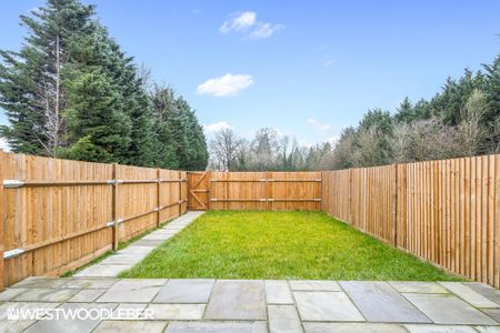 3 bedroom terraced house to rent - Photo 3