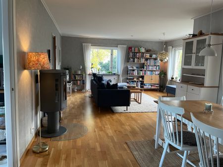 Rönnbärsvägen, Tyresö - Foto 3