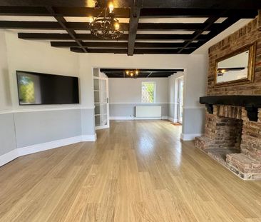 4 bedroom detached house to rent - Photo 1