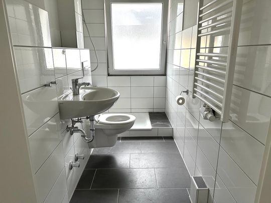 2-Zimmer-Wohnung in ruhiger Seitenstraße - Photo 1