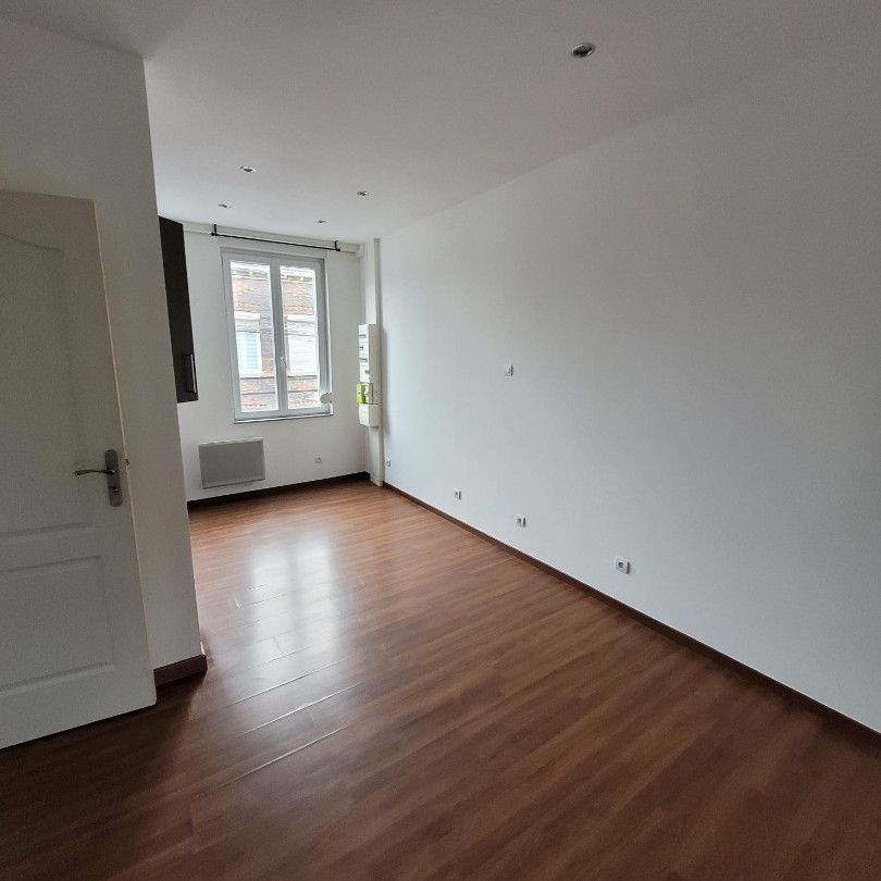 Location Appartement 1 pièce 29m² ANZIN 59410 - Photo 1