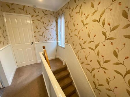 3 bedroom terraced house to rent - Photo 4
