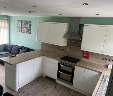 Room in a Shared House, Leabon Grove, B17 - Photo 2
