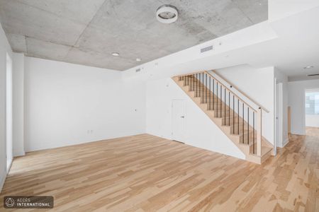 Condo for rent in the Shop Angus | Accès International - Photo 2