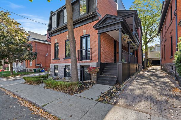 For Lease - 512 Cooper Street, Ottawa Centre, Ontario - Photo 1