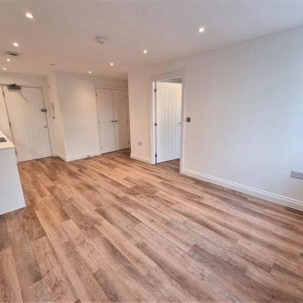 Golden House, Guildford - 1 bedroomProperty for lettings - Seymours - Photo 1