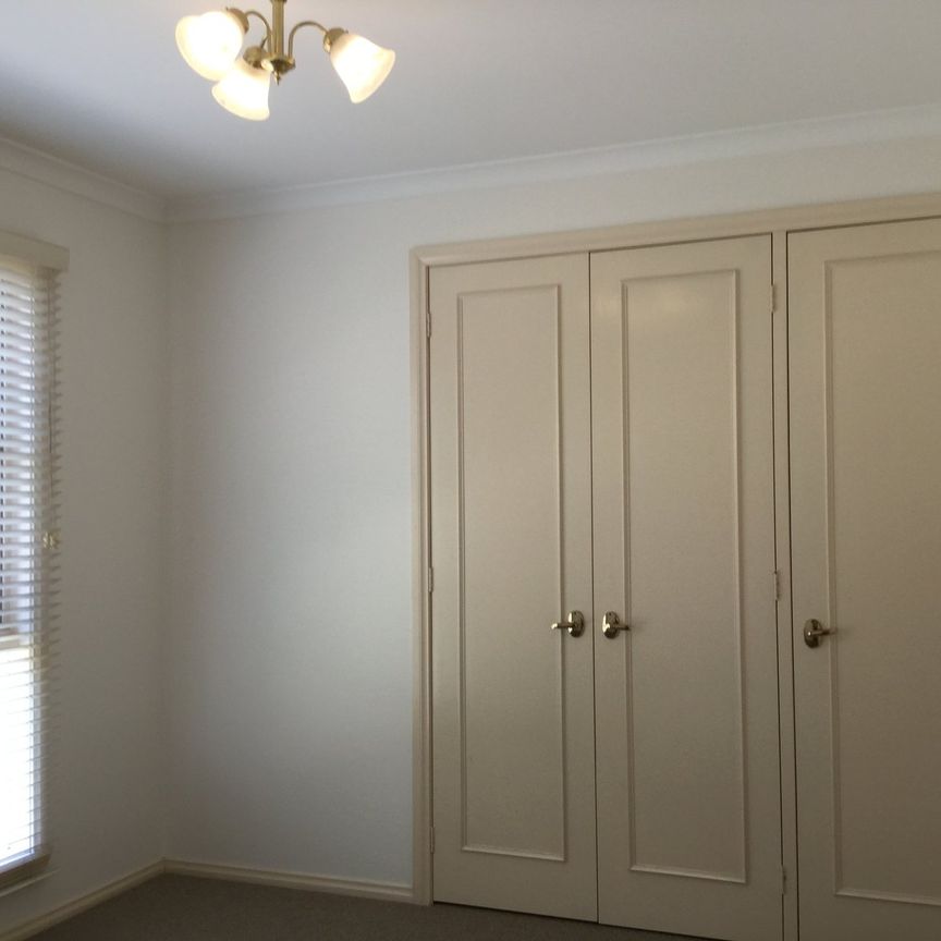 1/11 Yerrin Street, Balwyn VIC 3103 - Photo 1