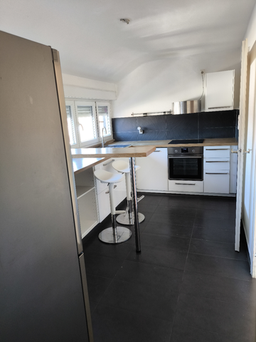 S-Heumaden: Moderne, helle 2-Zimmer-Dachgeschosswohnung mit Balkon - Foto 4