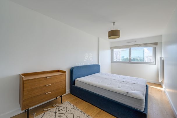 Appartement • La Plaine des Sablons - Photo 1