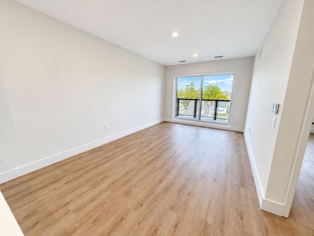 For Lease - 8 Hutt Lane Unit# 405, Thorold, Ontario - Photo 2