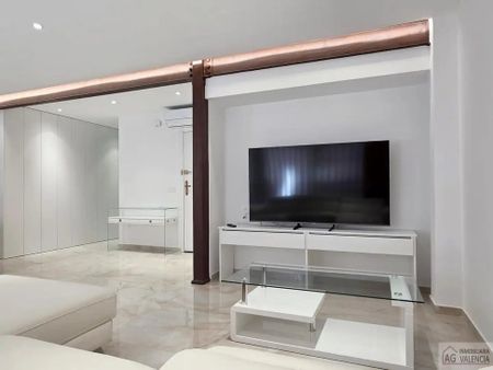 Valencia Capital, Valencian Community 46004 - Photo 2